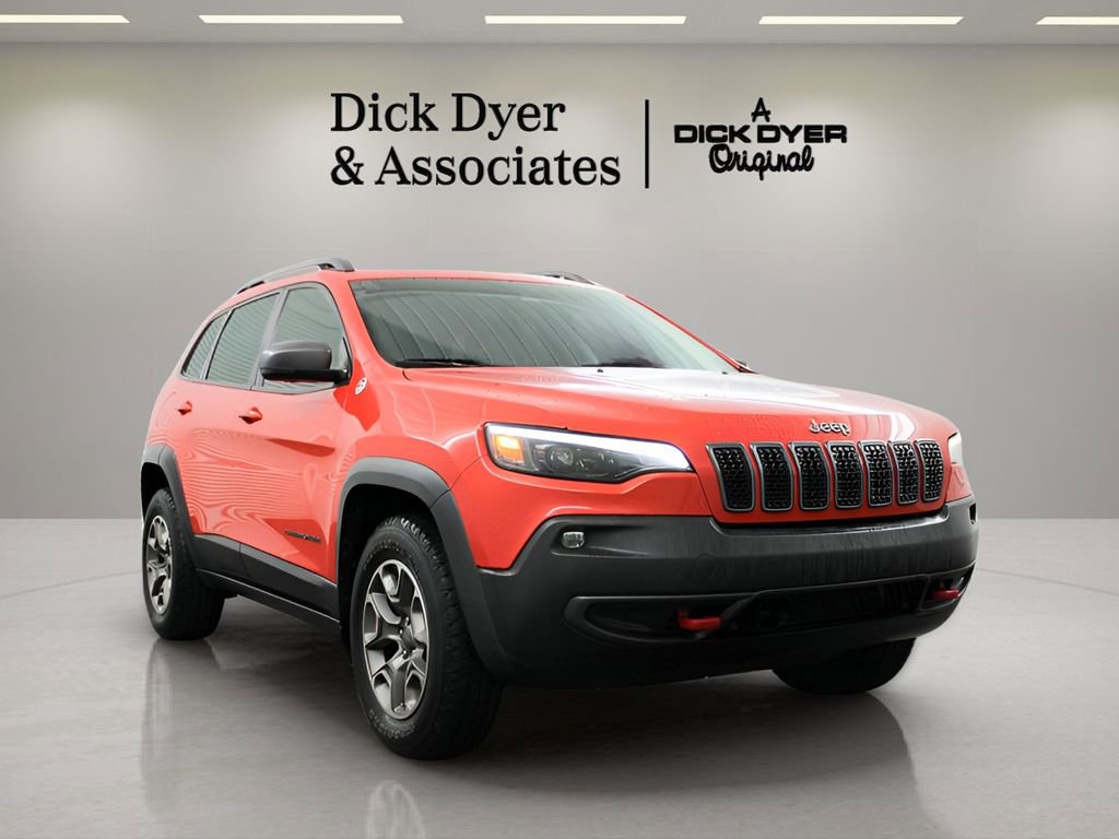Used 2021 Jeep Cherokee Trailhawk image 1
