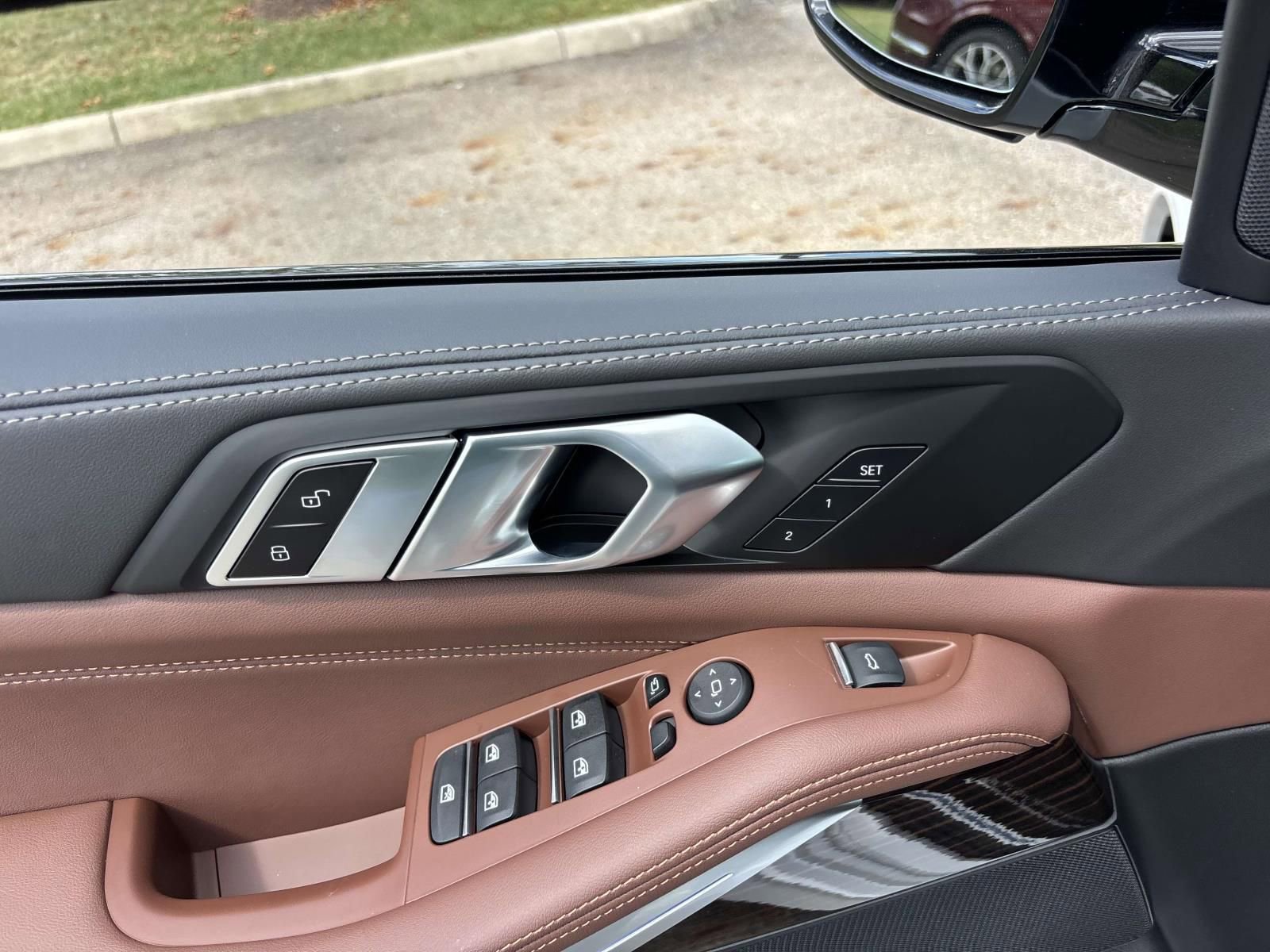 New 2026 BMW X5 xDrive40i w/ M Sport Package image 12