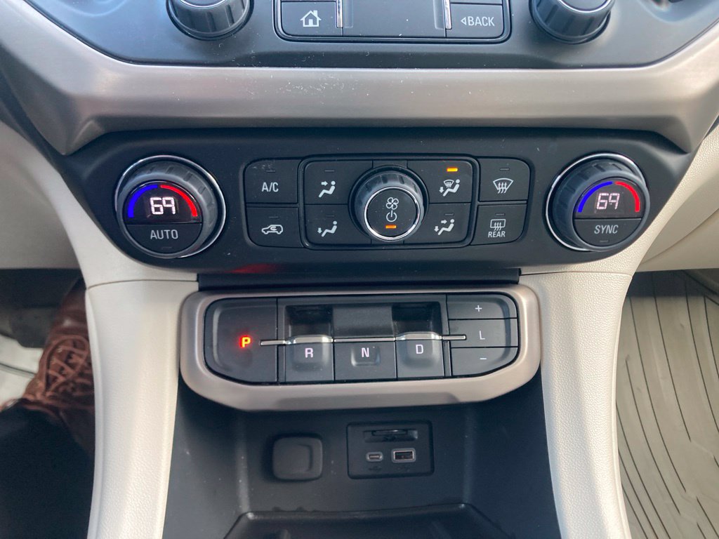 Certified 2023 GMC Acadia Denali AWD/4WD image 31