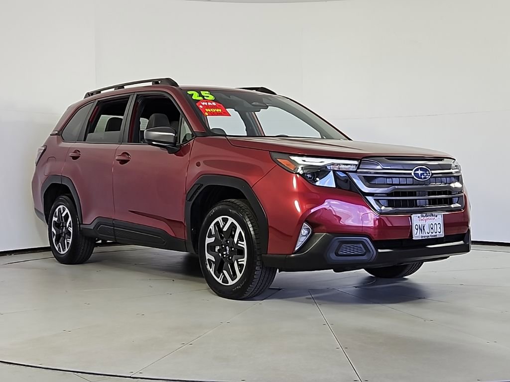 Used 2025 Subaru Forester Premium AWD/4WD image 4