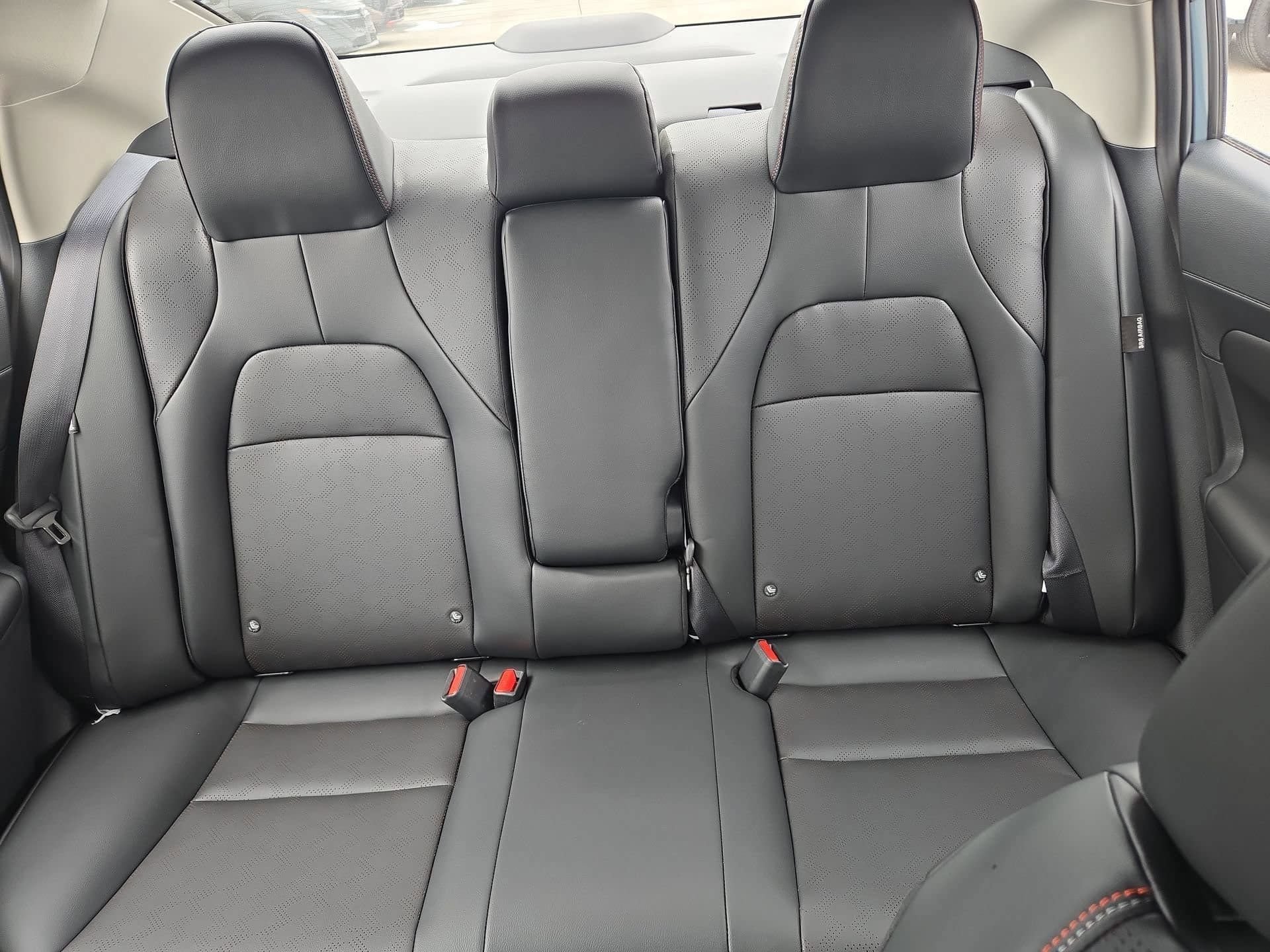 New 2026 Nissan Sentra SR w/ SR Premium Package FWD image 37