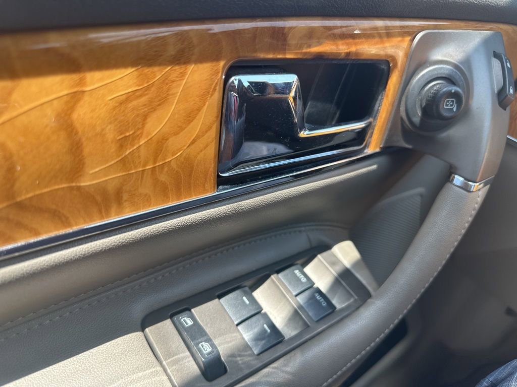 Used 2013 Lincoln MKX FWD image 20