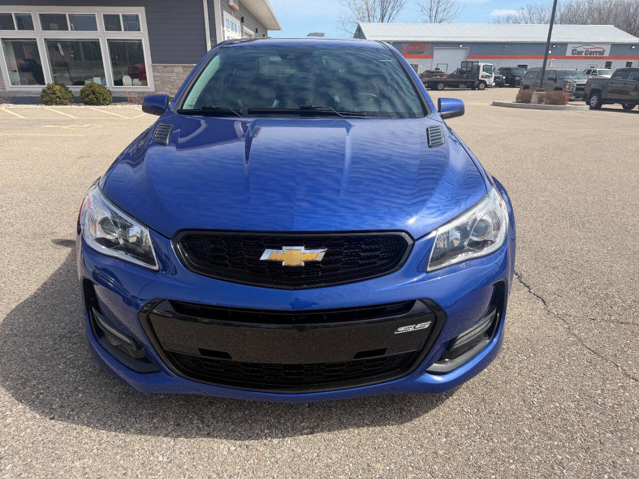 Used 2017 Chevrolet SS RWD image 8