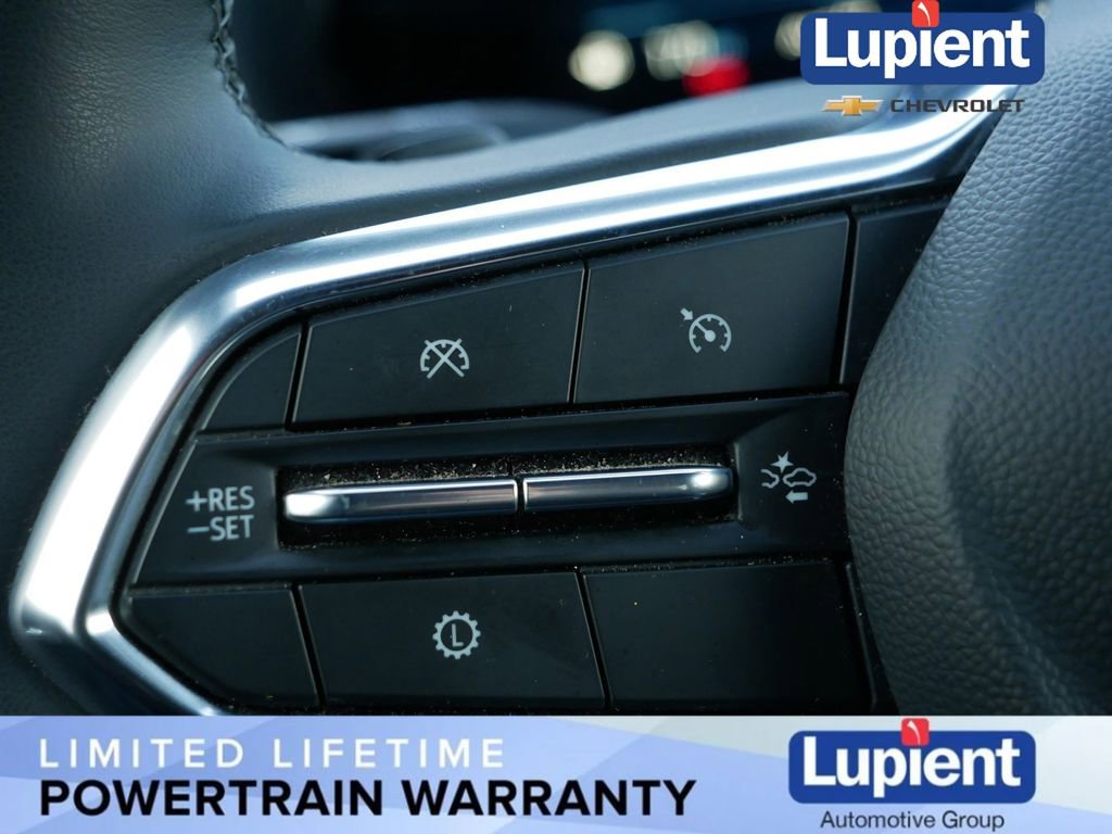 Used 2026 Chevrolet Equinox LT image 24