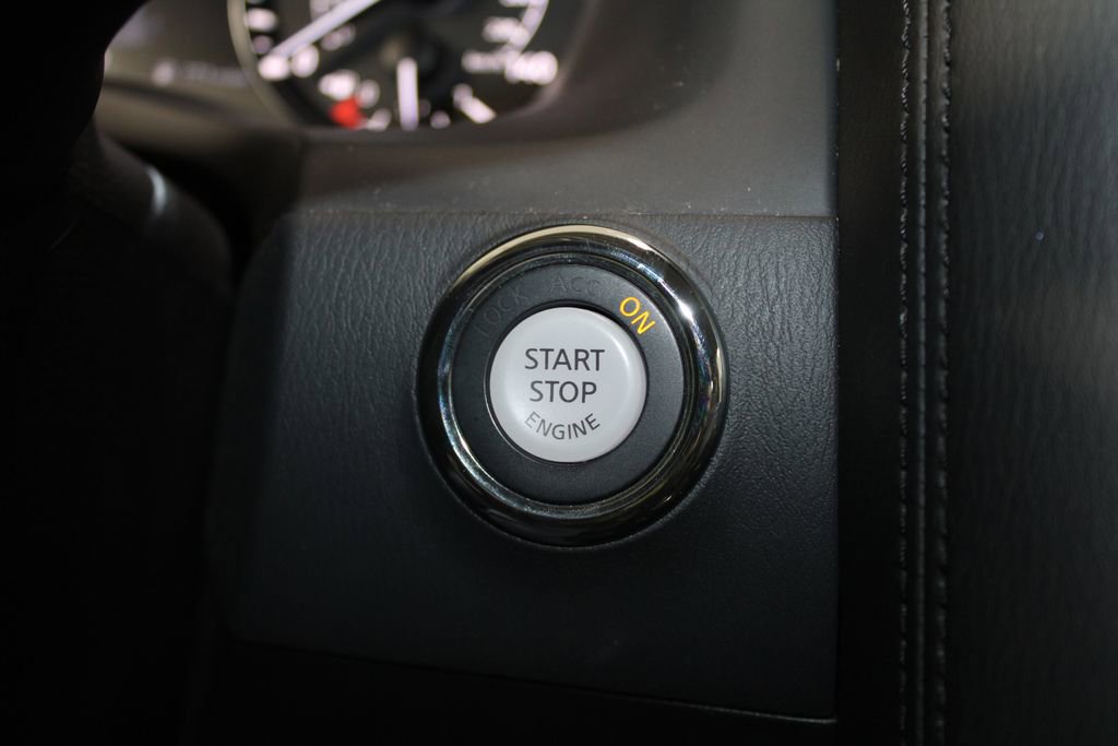 Used 2024 Nissan Armada SV image 51