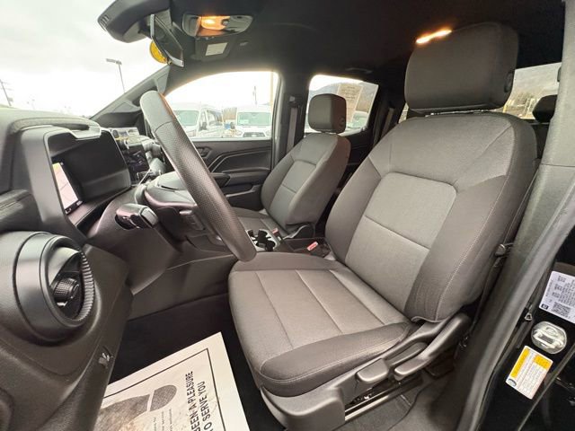 Used 2024 Chevrolet Colorado W/T image 34