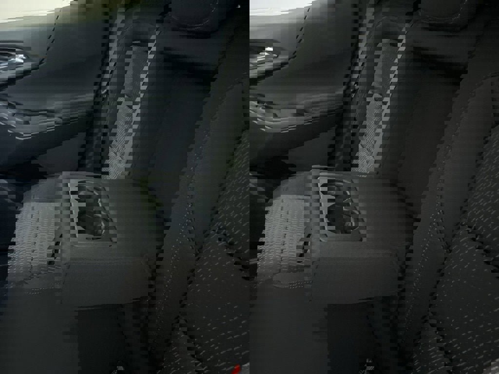 New 2026 Chevrolet Equinox LT w/ Safety and Technology Package image 30