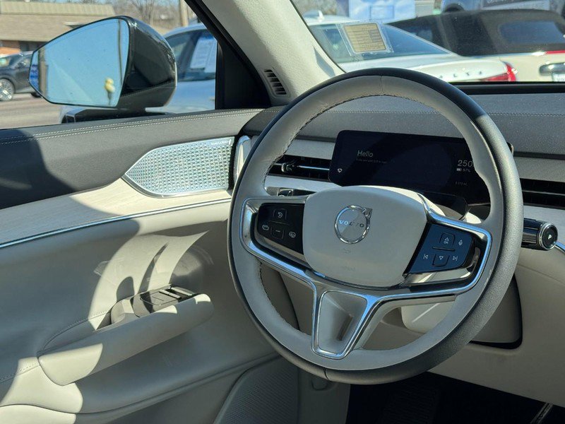 Certified 2025 Volvo EX90 Ultra image 13