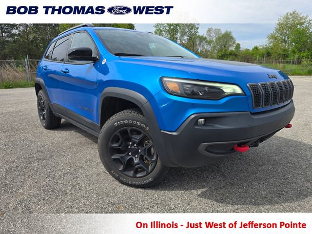 Used 2022 Jeep Cherokee Trailhawk w/ Comfort/Convenience Group AWD/4WD image 1