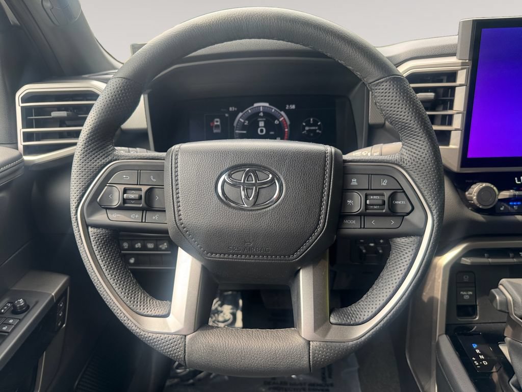 Used 2026 Toyota Tundra Limited AWD/4WD image 12