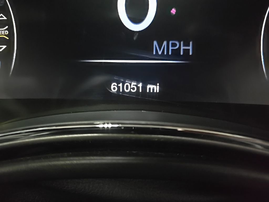 Used 2020 Jeep Grand Cherokee Limited image 23