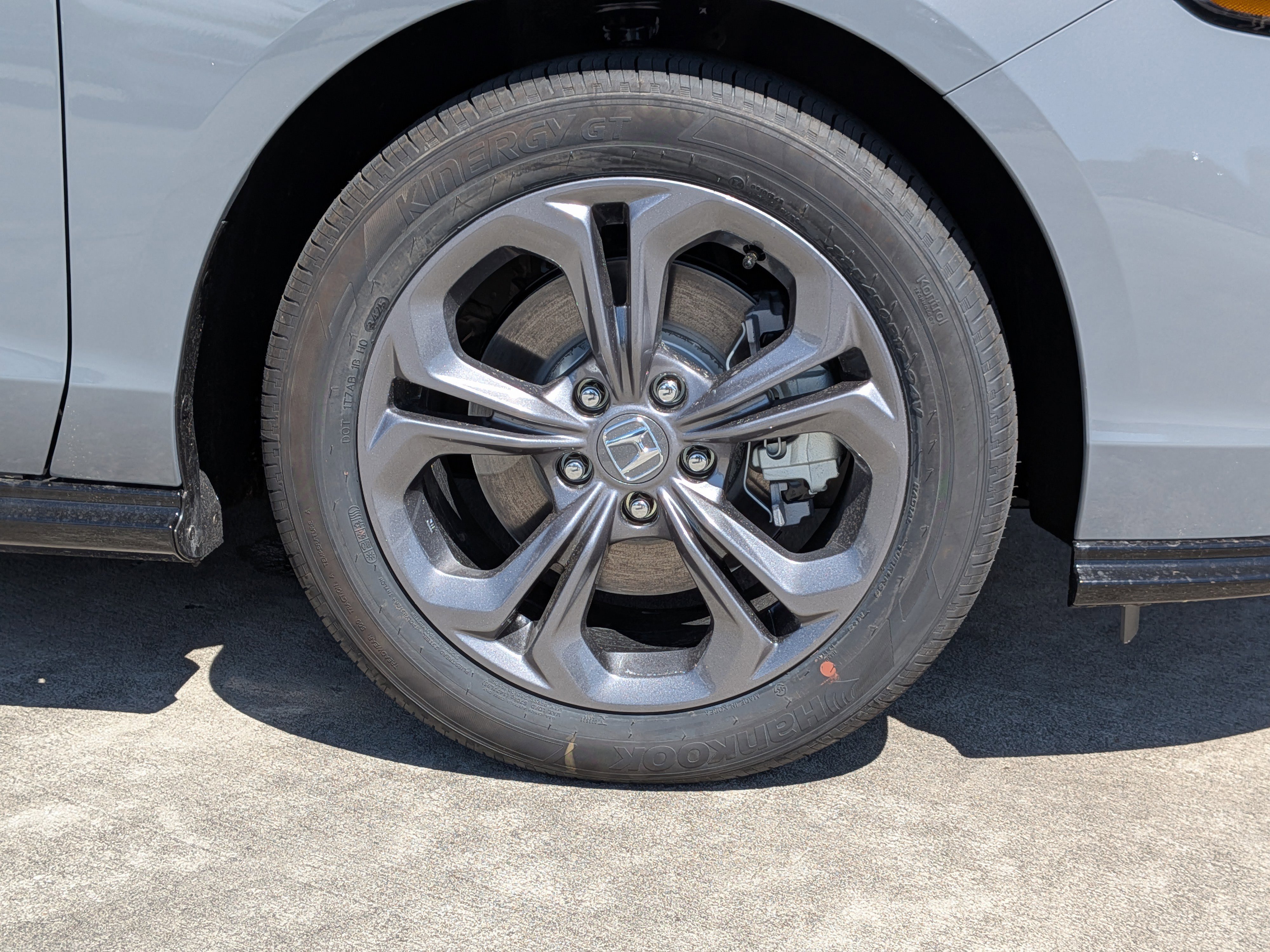 New 2026 Honda Accord EX-L image 11