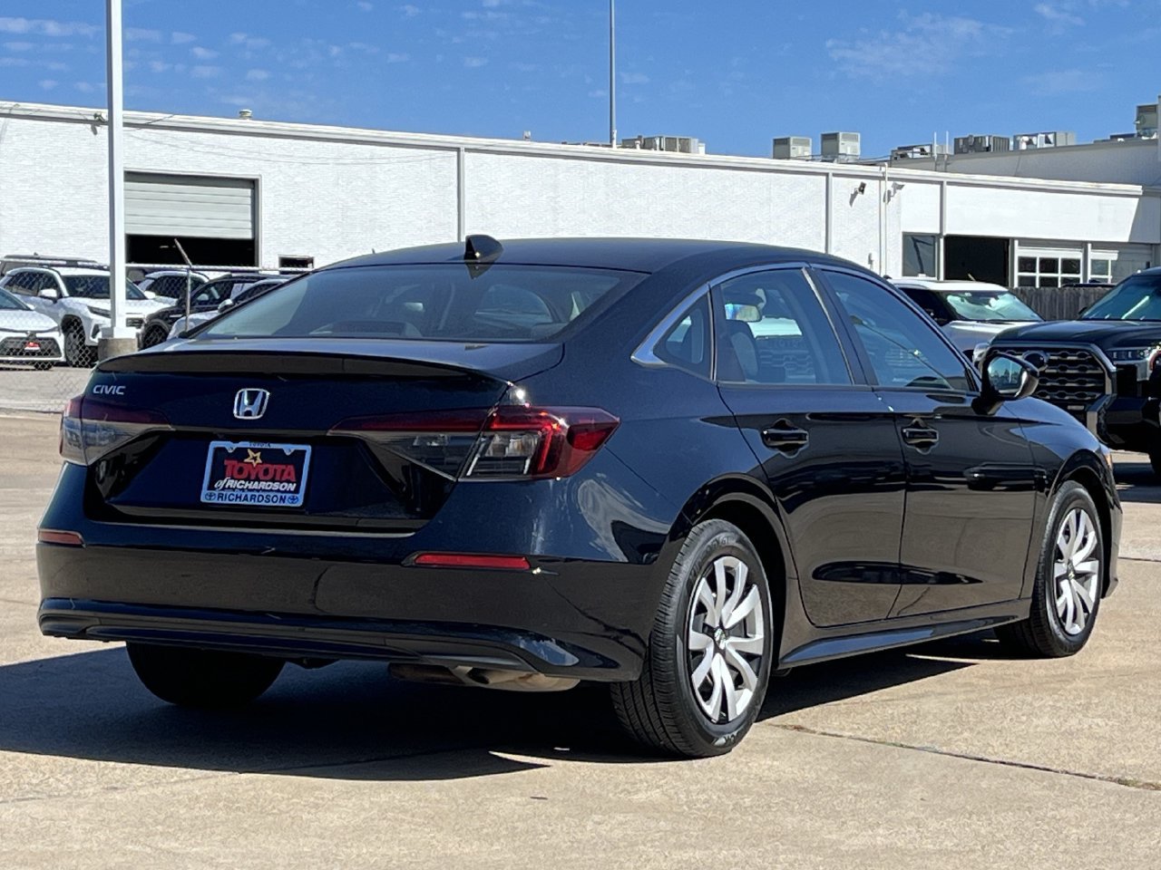 Used 2025 Honda Civic LX image 4