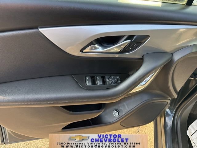 Used 2019 Chevrolet Blazer LT image 12