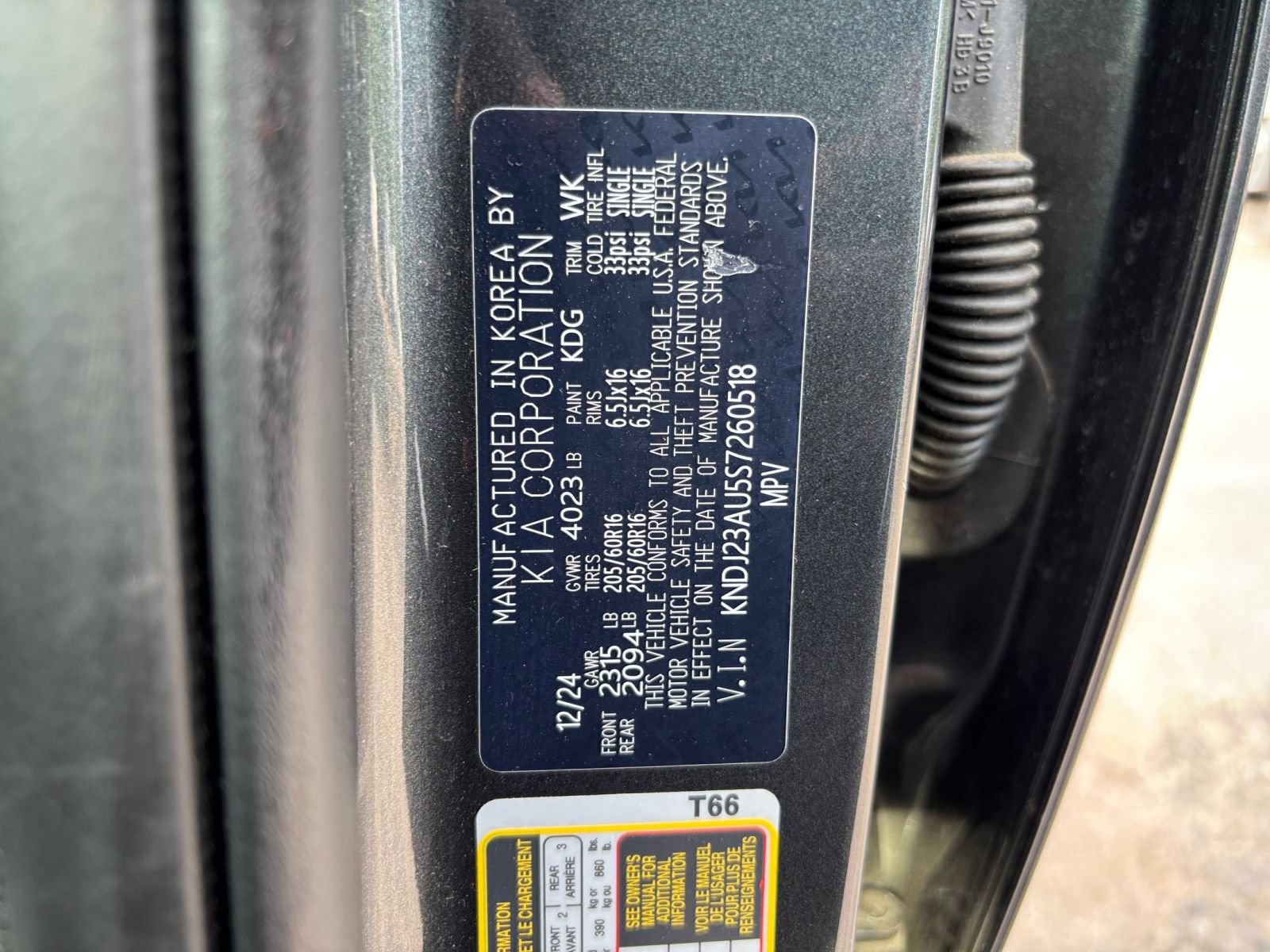 Used 2025 Kia Soul LX w/ LX Technology Package FWD image 24