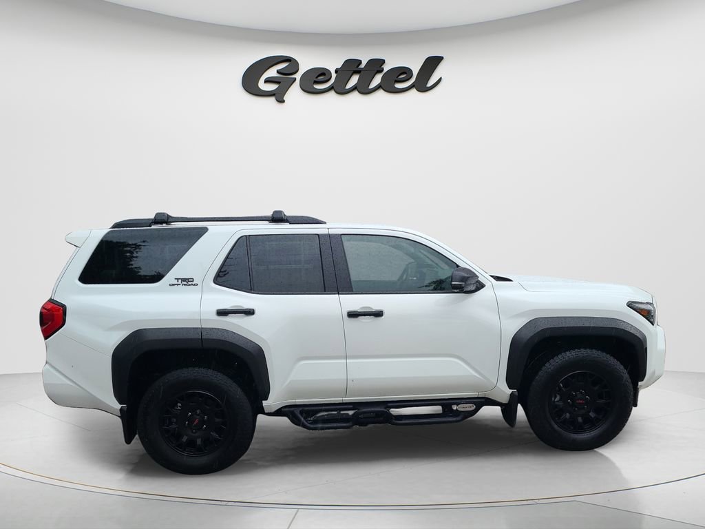 Used 2025 Toyota 4Runner TRD Off-Road Premium AWD/4WD image 6