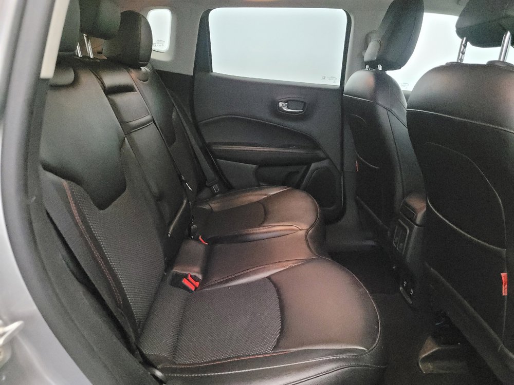 Used 2019 Jeep Compass Trailhawk AWD/4WD image 19
