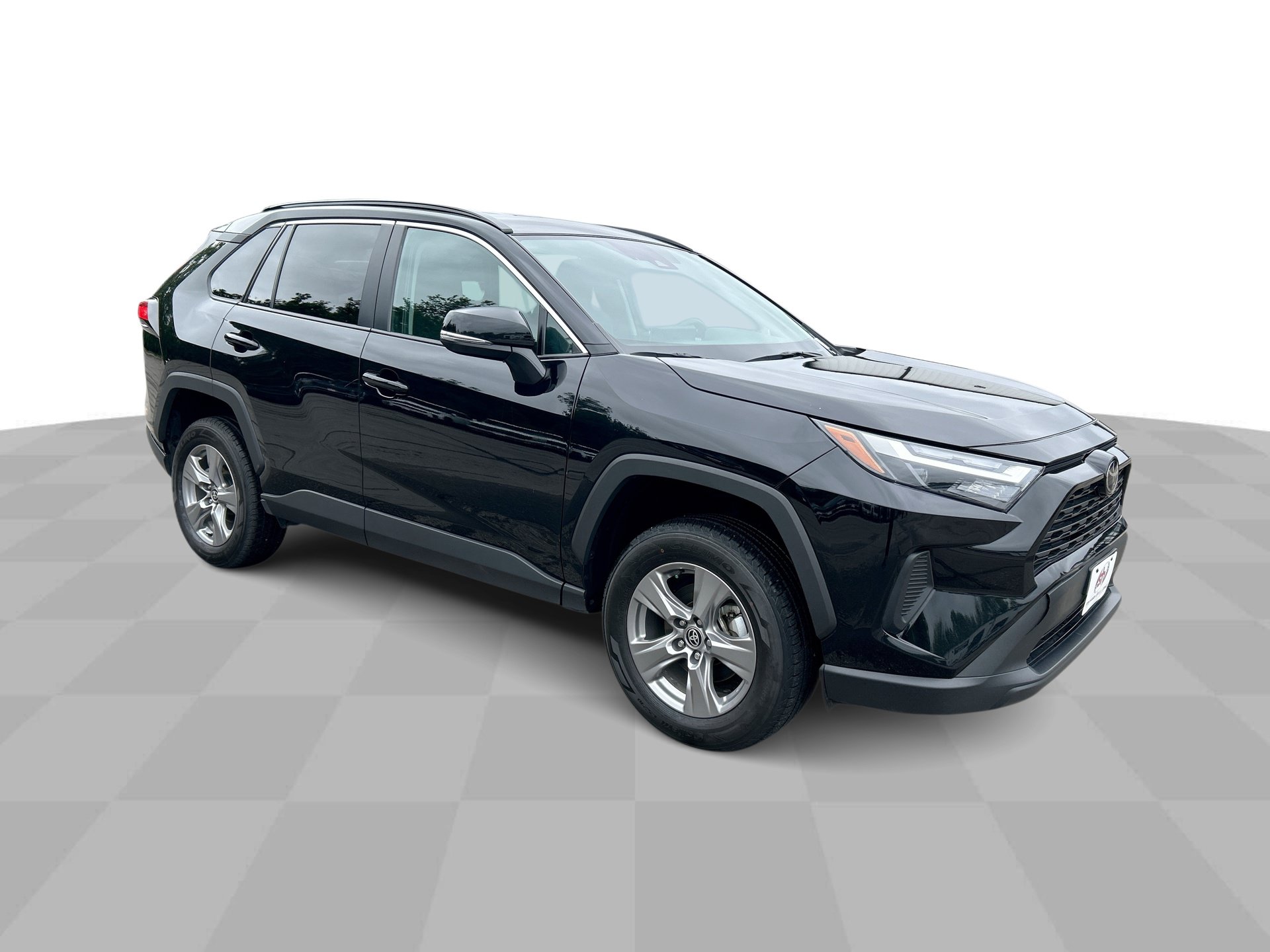 Used 2024 Toyota RAV4 XLE w/ Weather Package AWD/4WD image 2