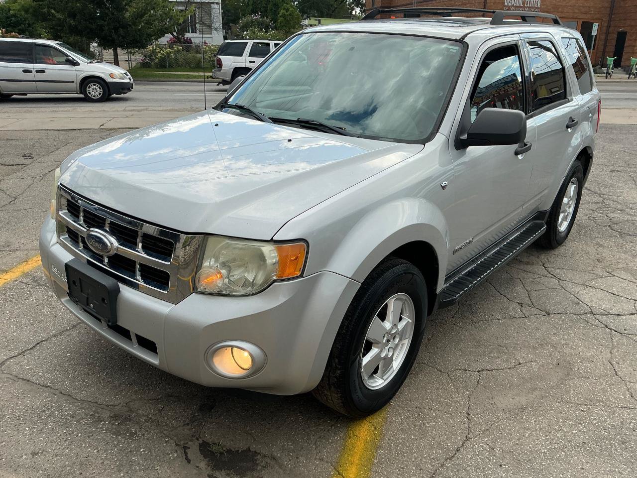 Used 2008 Ford Escape XLT FWD image 8