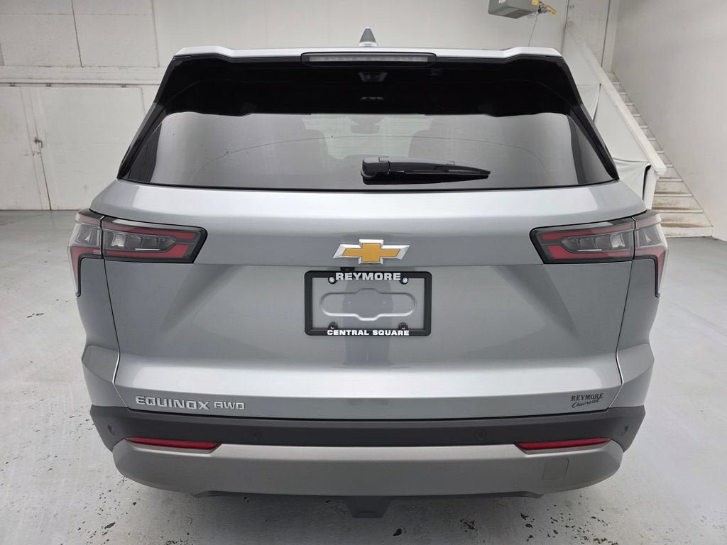 New 2026 Chevrolet Equinox LT w/ Convenience Package II AWD/4WD image 11