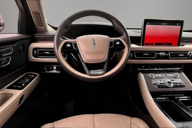 Used 2021 Lincoln Aviator Reserve w/ Equipment Group 201A AWD/4WD image 8
