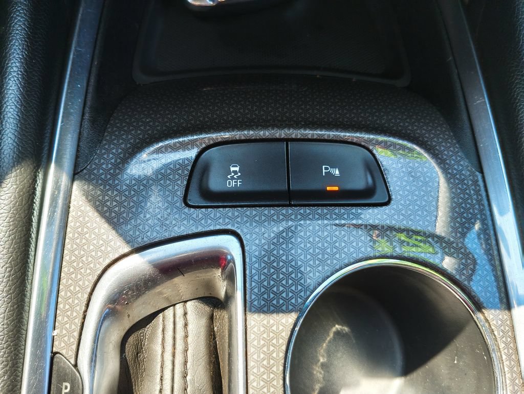 Used 2021 Chevrolet Malibu LT w/ LT Plus Package FWD image 26