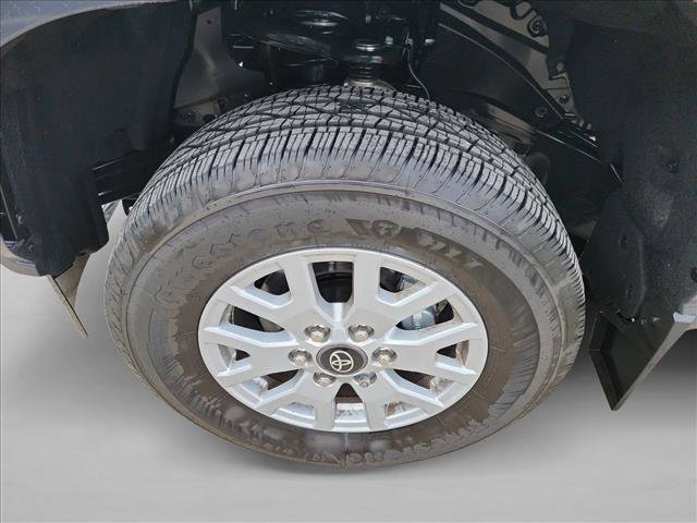 Used 2024 Toyota Tacoma SR5 image 9