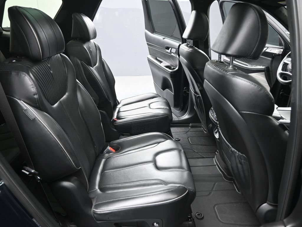 Used 2025 Hyundai Palisade Calligraphy FWD image 27