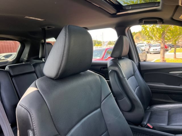 Used 2023 Honda Passport EX-L image 33