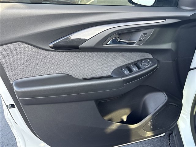 Certified 2023 Chevrolet TrailBlazer LT w/ Convenience Package image 21