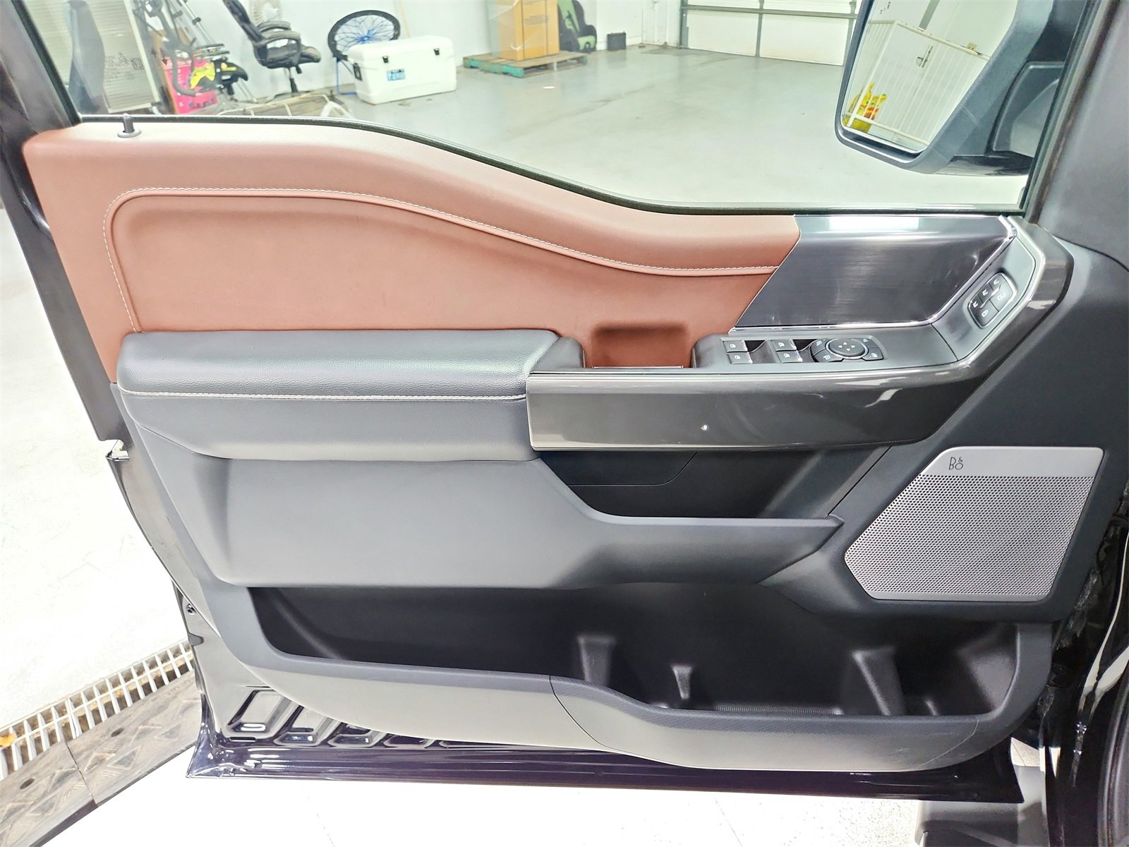 Used 2023 Ford F150 Lariat image 34