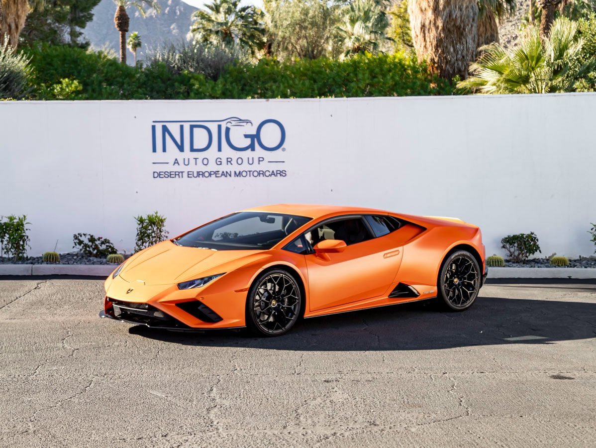 Used 2021 Lamborghini Huracan EVO image 1