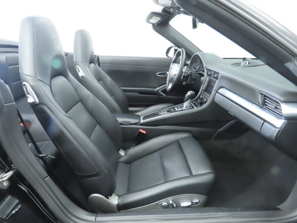 Used 2016 Porsche 911 Carrera Black Edition image 28