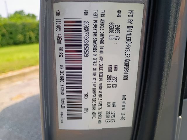 Used 2006 Dodge Magnum SRT8 w/ SRT Option Group III RWD image 28