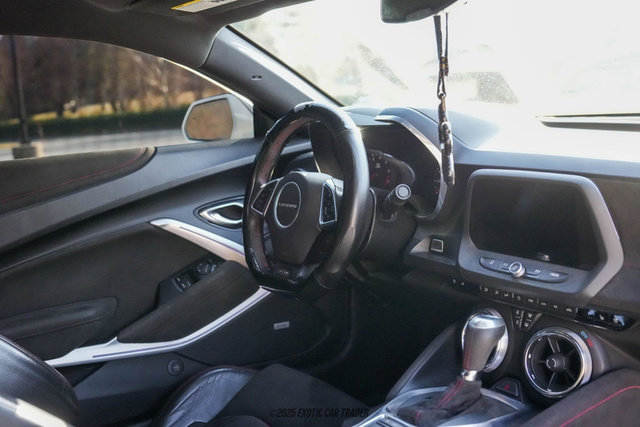 Used 2017 Chevrolet Camaro ZL1 image 24