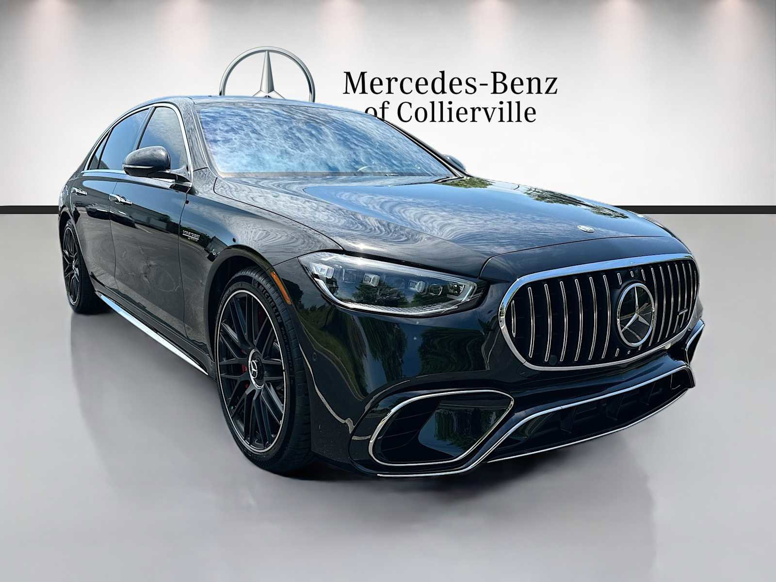 Used 2025 Mercedes-Benz S 63 AMG S image 3