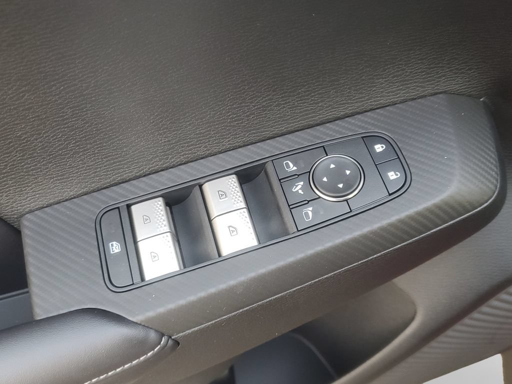 New 2026 Mitsubishi Outlander AWD image 14