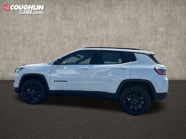New 2026 Jeep Compass Latitude AWD/4WD image 8