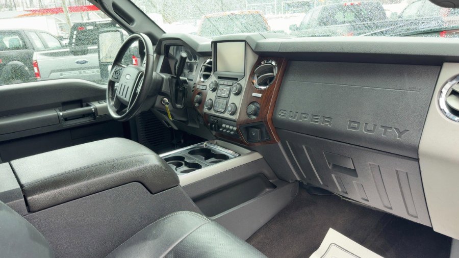 Used 2016 Ford F350 Lariat w/ Chrome Package image 14