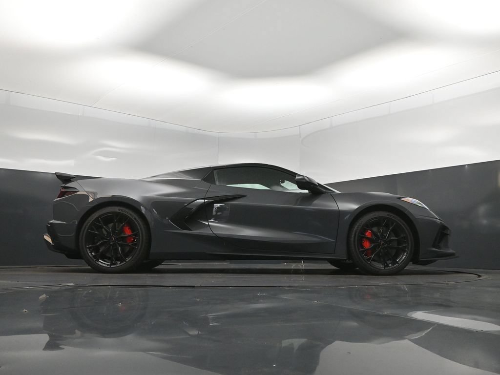 New 2027 Chevrolet Corvette Stingray Convertible w/ Z51 Performance Package RWD image 35