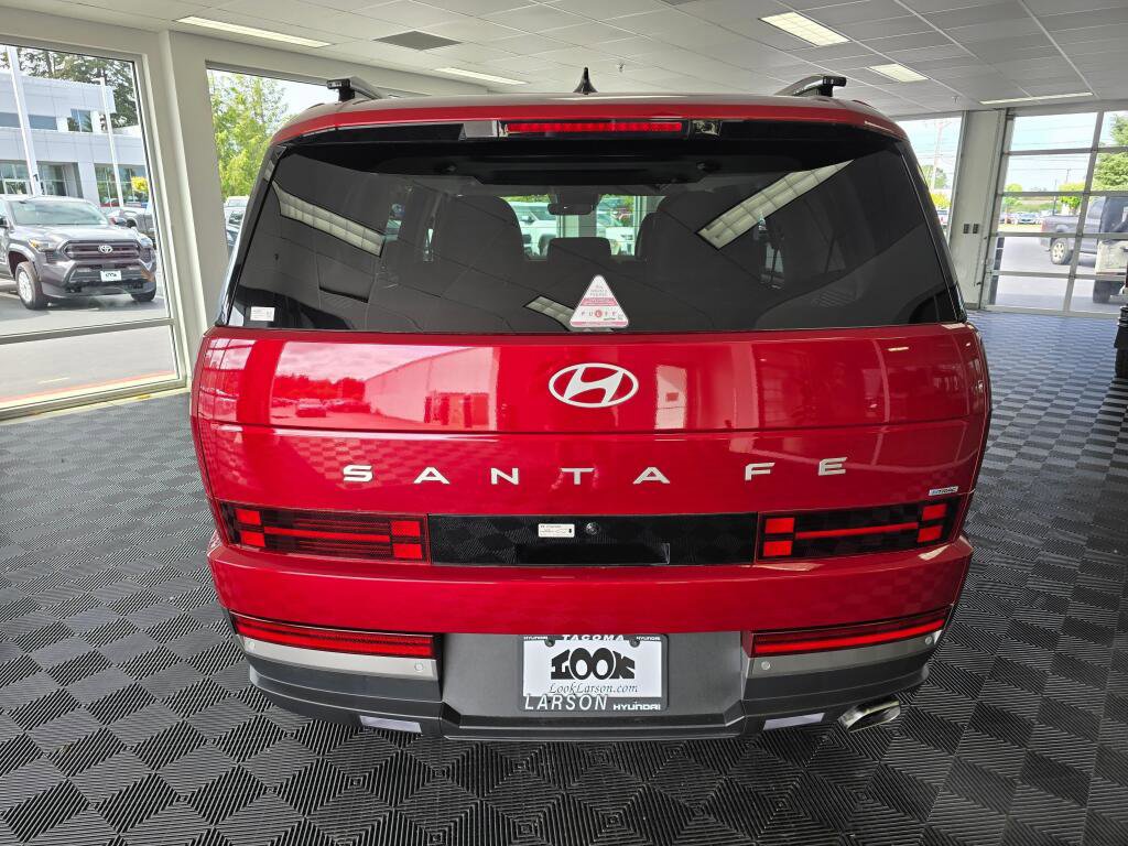 Used 2024 Hyundai Santa Fe Limited AWD/4WD image 4