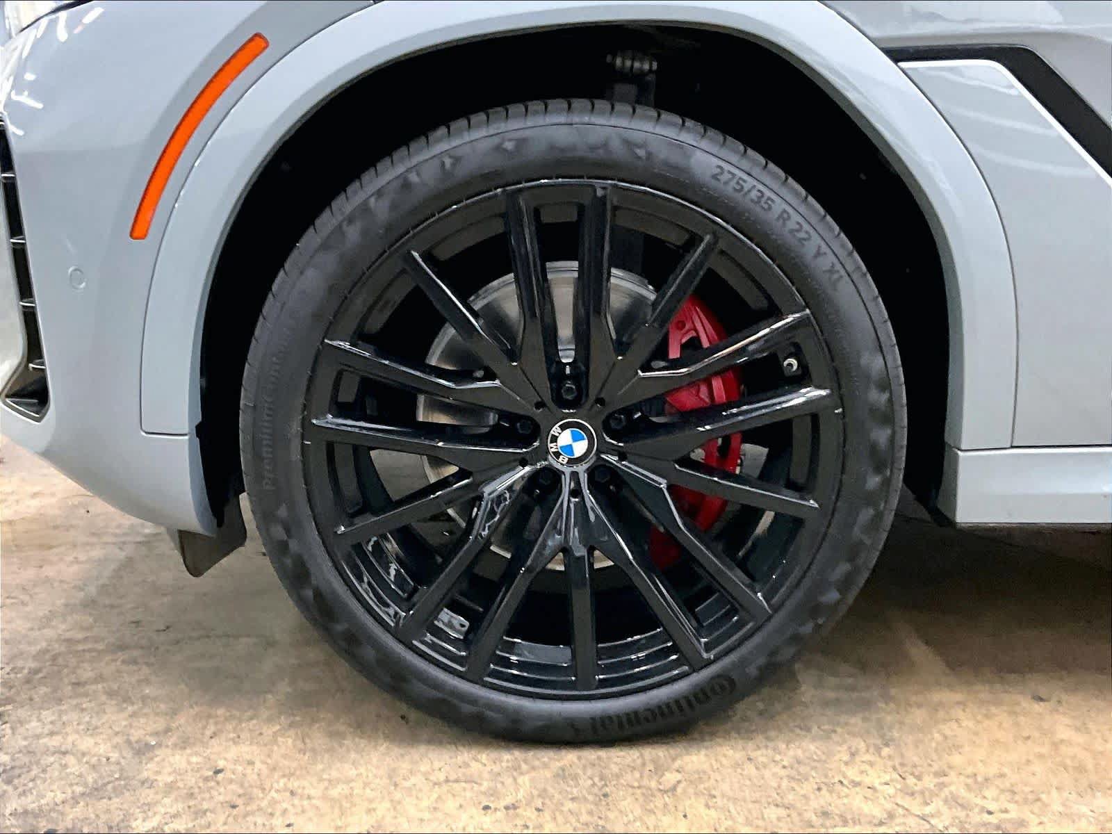 Used 2024 BMW X6 xDrive40i w/ Premium Package AWD/4WD image 12