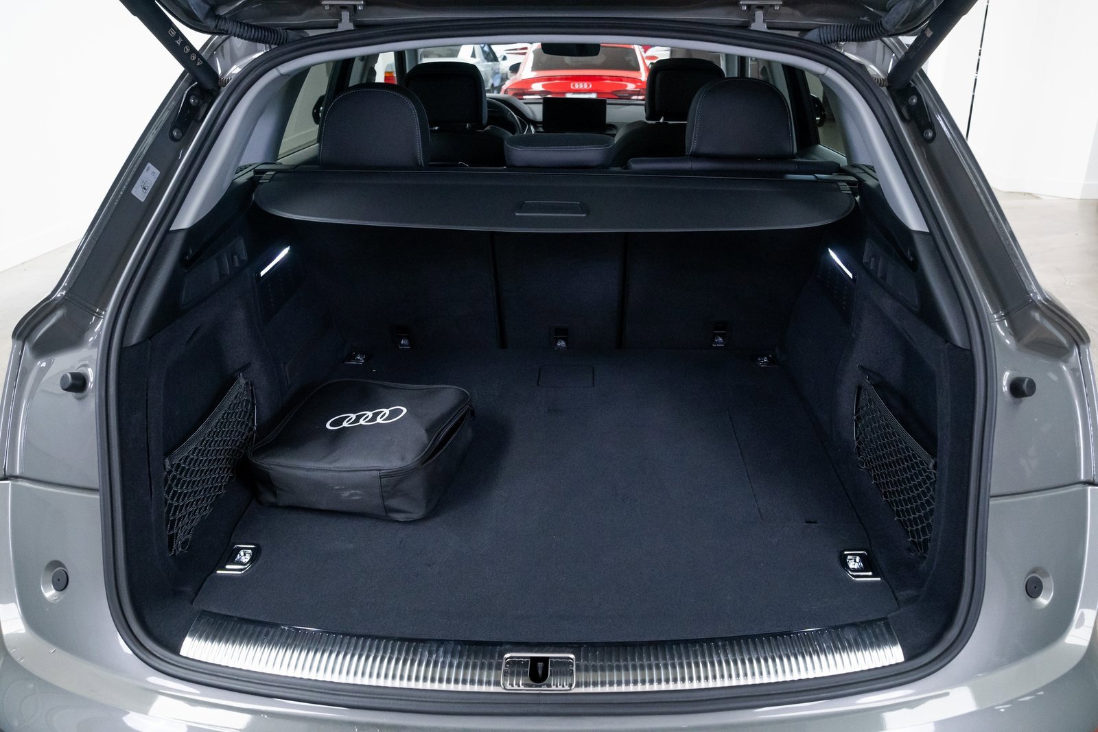 Used 2025 Audi Q5 e Premium Plus image 8