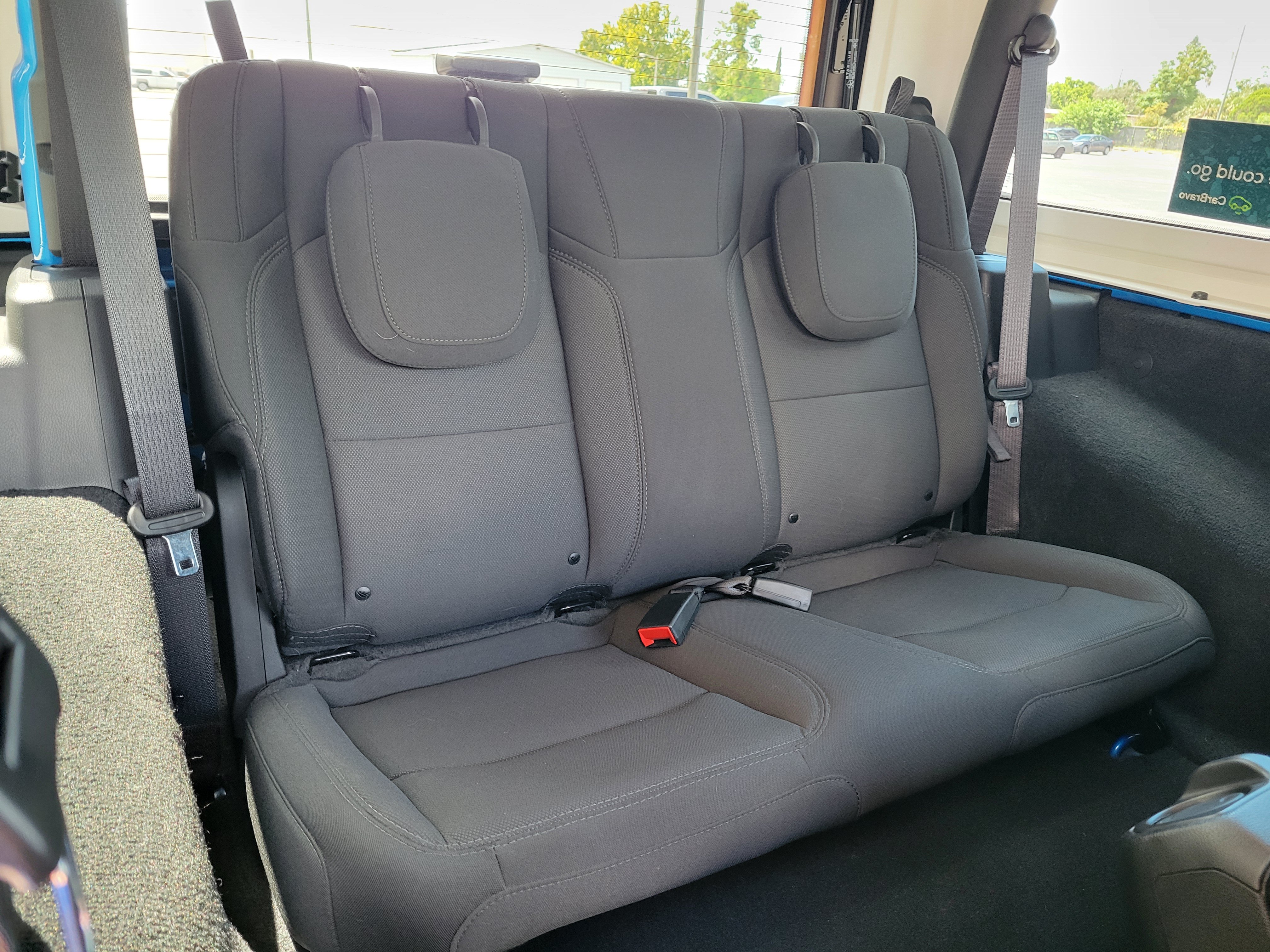 Used 2022 Jeep Wrangler Sport AWD/4WD image 27