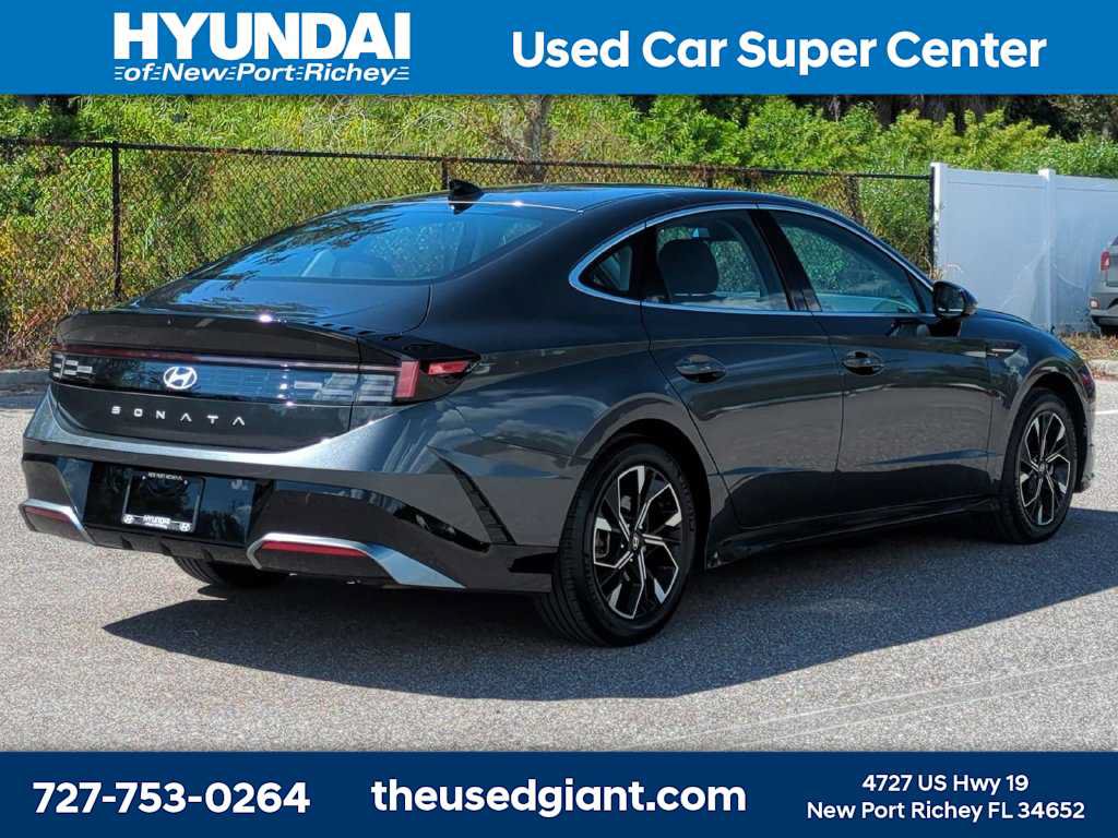 Used 2024 Hyundai Sonata SEL FWD image 5