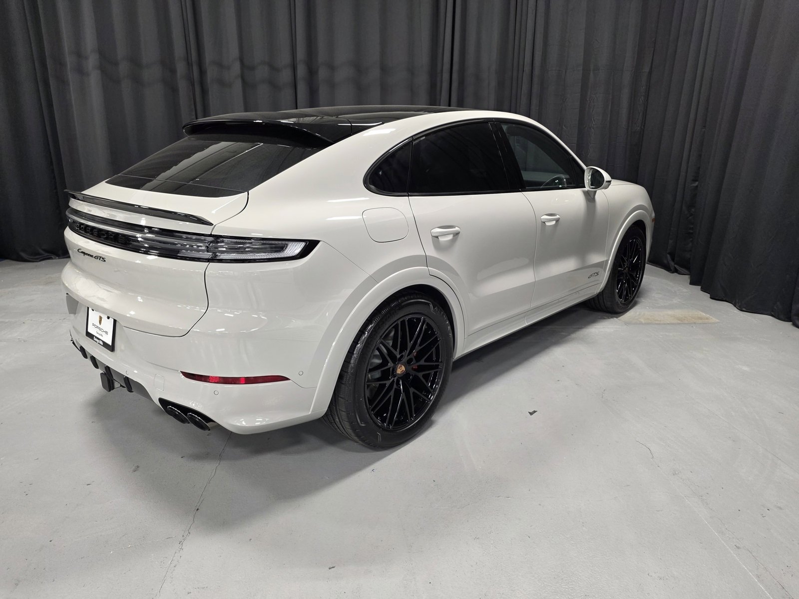 New 2026 Porsche Cayenne GTS image 30