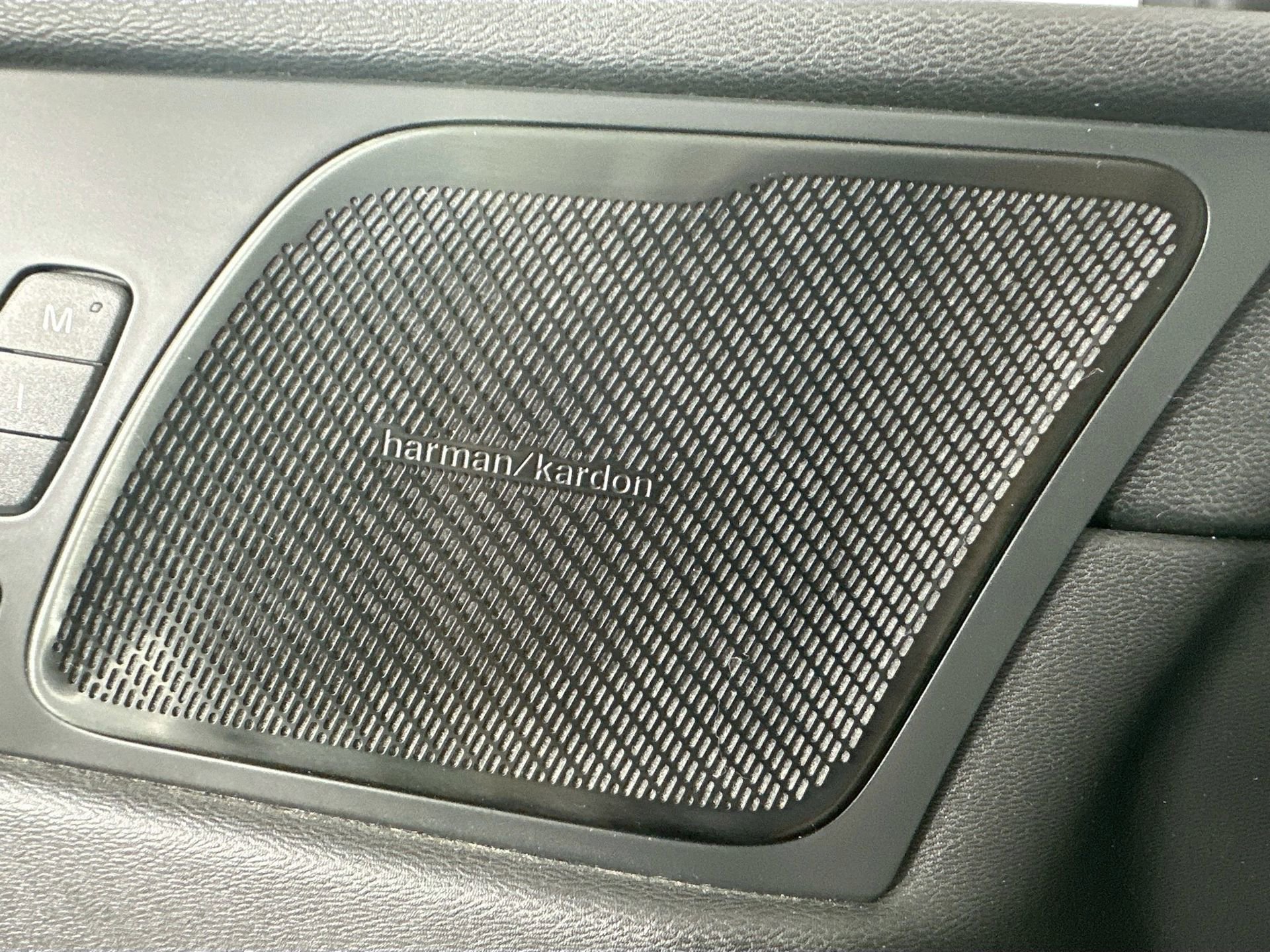 Used 2020 Volvo XC60 T5 Inscription image 19