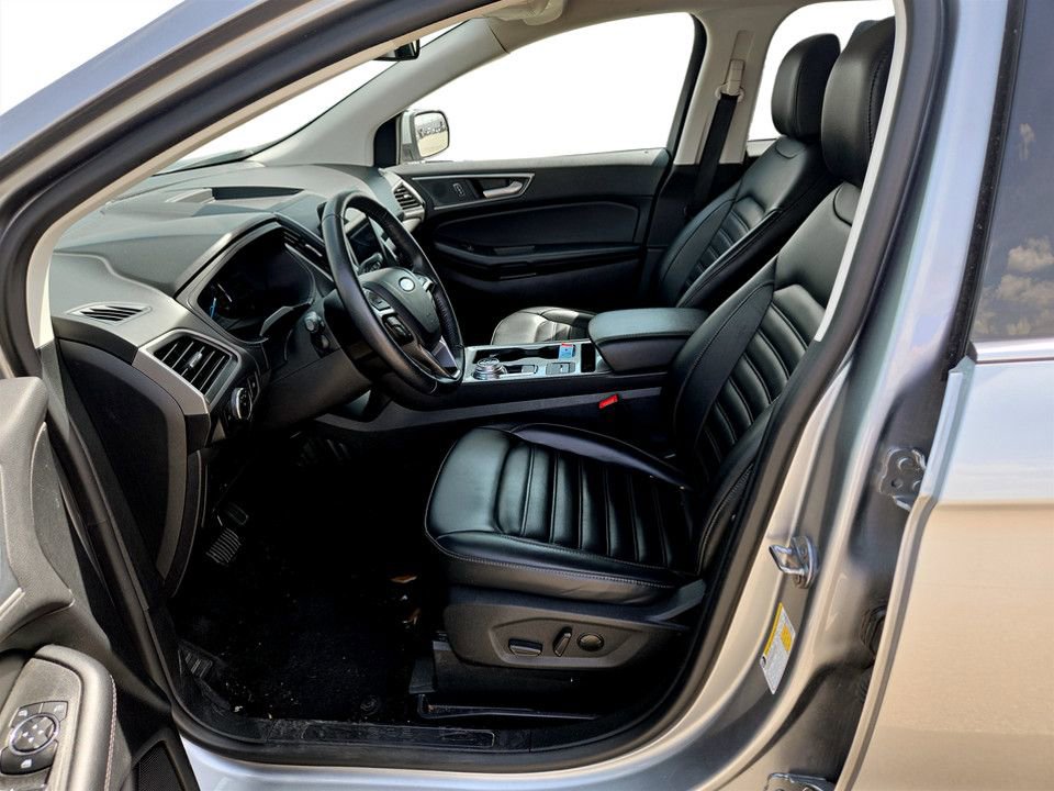 Used 2024 Ford Edge SEL AWD/4WD image 29