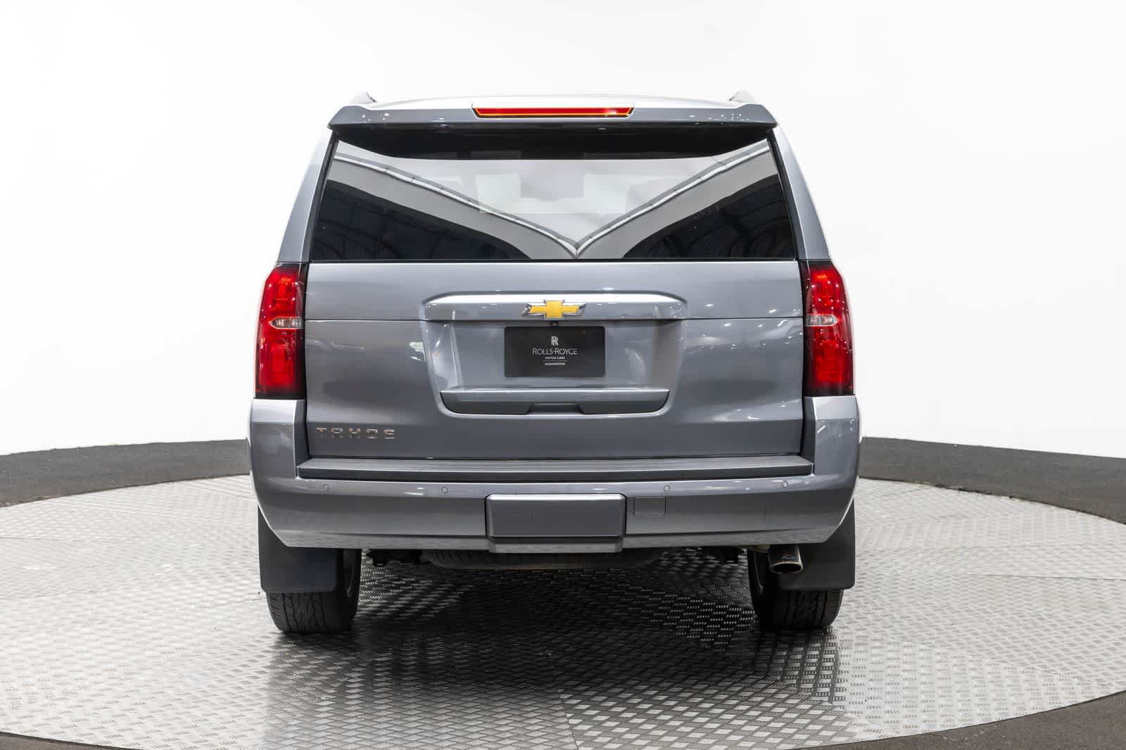 Used 2018 Chevrolet Tahoe LT w/ LT Signature Package AWD/4WD image 5