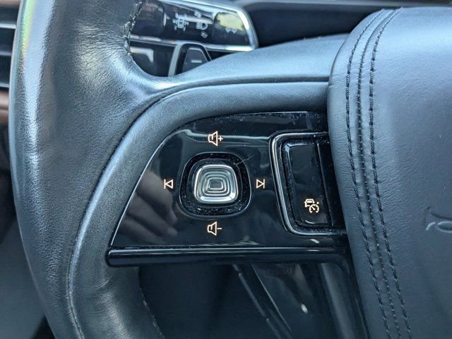 Used 2021 Lincoln Aviator Reserve w/ Equipment Group 201A image 25